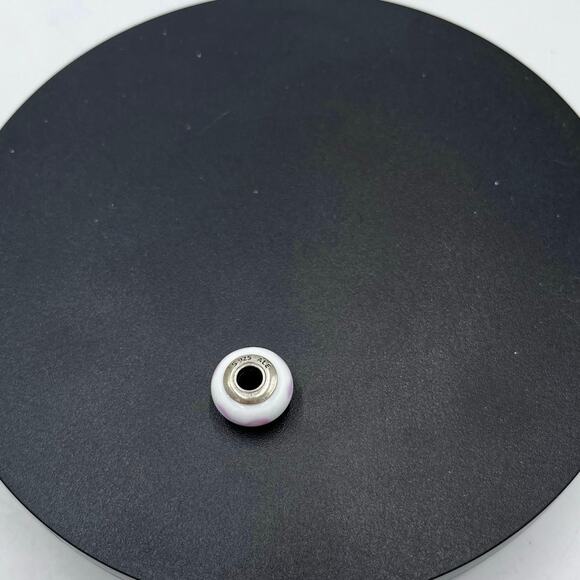 PANDORA Authentic Pink Ribbon Breast Cancer Awareness Murano
Glass - 790928 - Picture 4 of 4